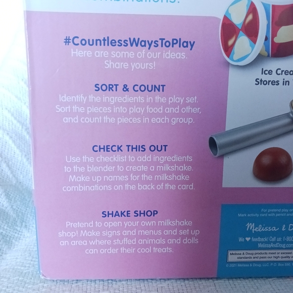 Melissa & Doug Milkshake Play Set 19 Pieces Ages 3+ - Picture 6 of 10